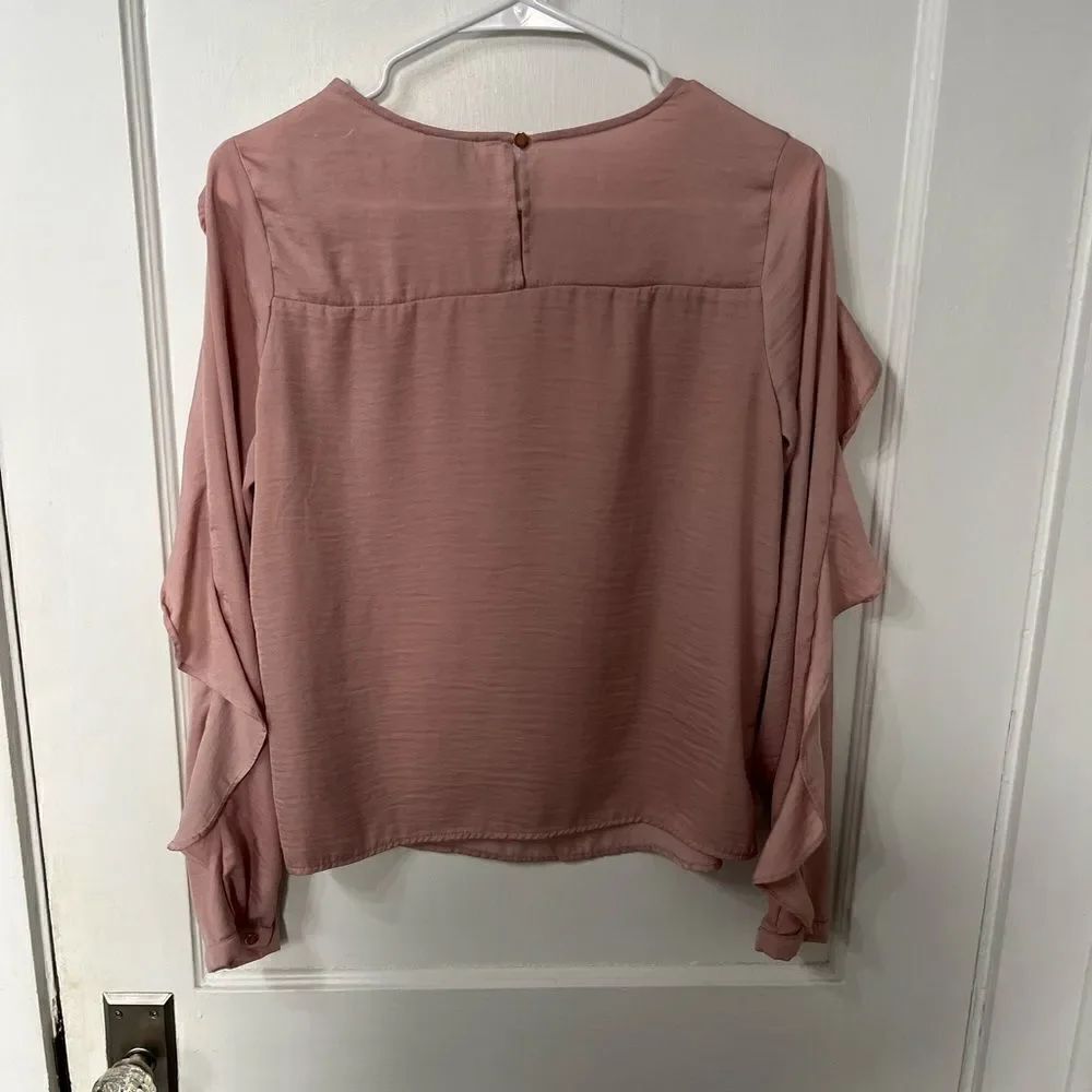 Rose colored blouse - Picture 2 of 4